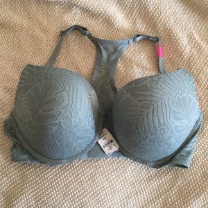 NWT PINK brand Push-up bra